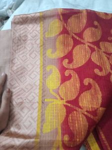 Elegant Maroon &amp; Gold Patterned Saree