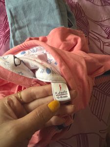 peach colour hoodie with jens brand KIDZELLO