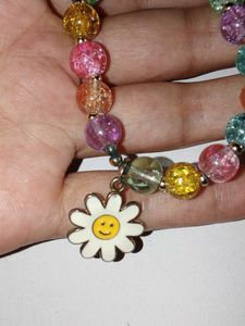 Daisy Charm Beaded Bracelet