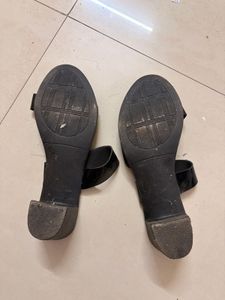 Stylish Black Jelly Slides