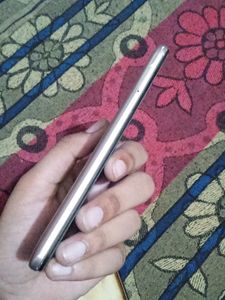 Gionee f9