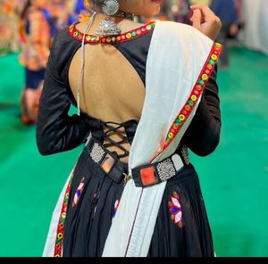 BACKLESS NAVRATRI COTTON BLOUSE