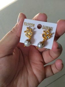 Elegant Pearl Drop Earrings