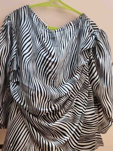 Chic Striped Drape Top