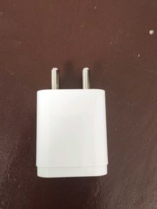 White Mobile Charger Adapter(type C)