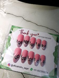 Pink Floral Press-On Nails