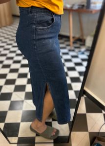 Dark Wash Denim Midi Skirt