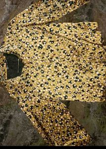 Stylish Leopard Print Button-Up Top