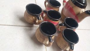 Unique Ceramic Teapot and Cups Set