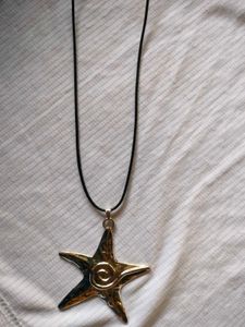 Unique Star Pendant Necklace