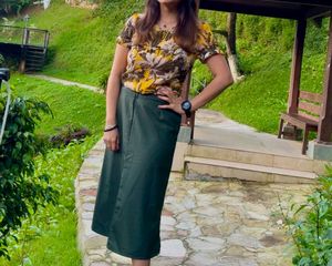 Stylish Dark Green Skirt
