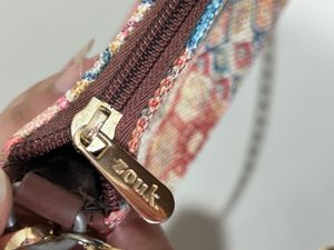 Zouk Shoulder Bag