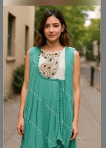 Elegant Sleeveless Ethnic Dress