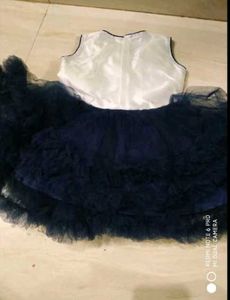 Girls' Sparkly Dress