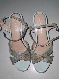 Women Party Wear Heels.