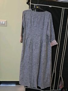 Grey shrug / overcoat