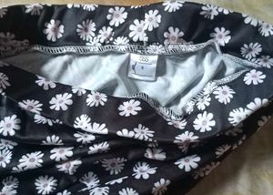 Cute Daisy Print Mini Skirt