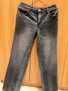 Classic Wash Straight Leg Jeans