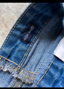 Stylish High-Waisted Wide-Leg Jeans