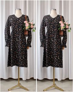 Chic Floral Print Midi Dress