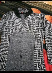 Woolen Kurti In Very Good Condition