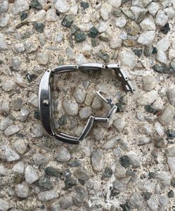 Elegant Omax Quartz Watch