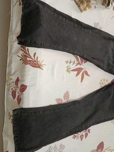 Stylish Grey Wash Flare Jeans