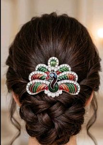 Exquisite Peacock Brooch/Accessory