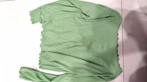 Green Tie Front cardigan☘️