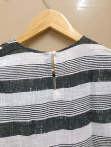 Striped pure cotton black and white dress..👗