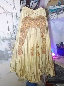 heavy gold silk lahanga choli set