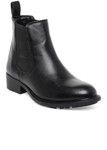 Classic Black Chelsea Boots