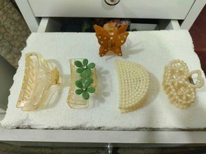 assorted Hair Clips