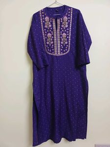 Purple Kurta with Intricate Embroidery