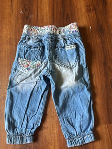Next brand Set of top and jeans in size 9-12months