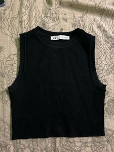 Zara Black Sleeveless Knit Top