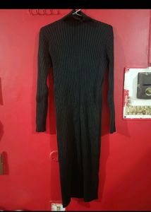 NEW -Black Bodycon Dress