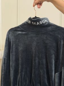 Velvet Mock Neck Cropped Top
