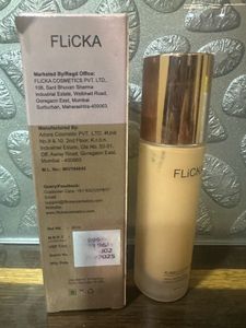 FLICKA Flawless Femme Foundation SPF