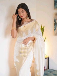 Elegant White &amp; Gold Saree