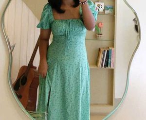 PRICE DROPP for limited ✨ Urbanic Mint Green Max