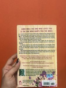 It Ends With Us by Colleen Hoover