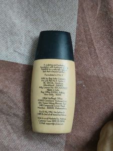 Nykaa SKINgenius Sculpting Hydrating Foundation