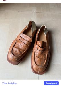 Brown Croc Embossed Loafers