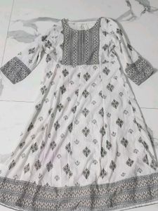 Elegant White Ethnic Gown