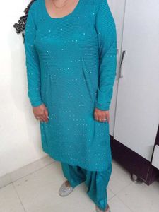 Satin Salvar And Net Suite