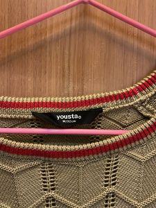 Chic Knit Cropped Top