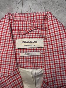 Red checkered long coat
