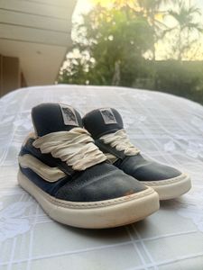 Vans Casual Shoes - Stylish & Comfortable