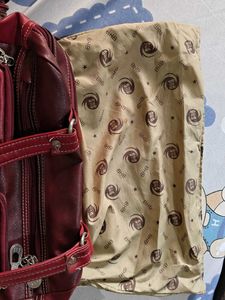 Chic Red Leather handbag👜